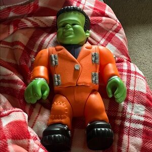 B58 Vintage 1992 Playskool Lg Frankenstein Action Figure— No Tools